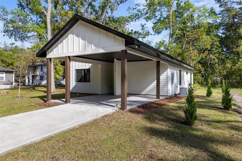 Picture of 1514 NE 1St Avenue, Gainesville FL 32641