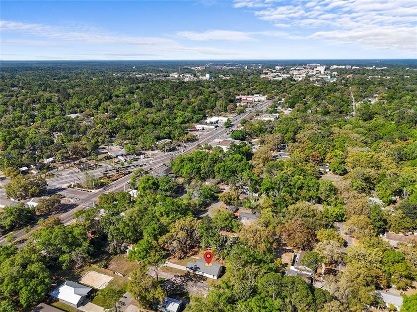 Picture of 1514 NE 1St Avenue, Gainesville FL 32641