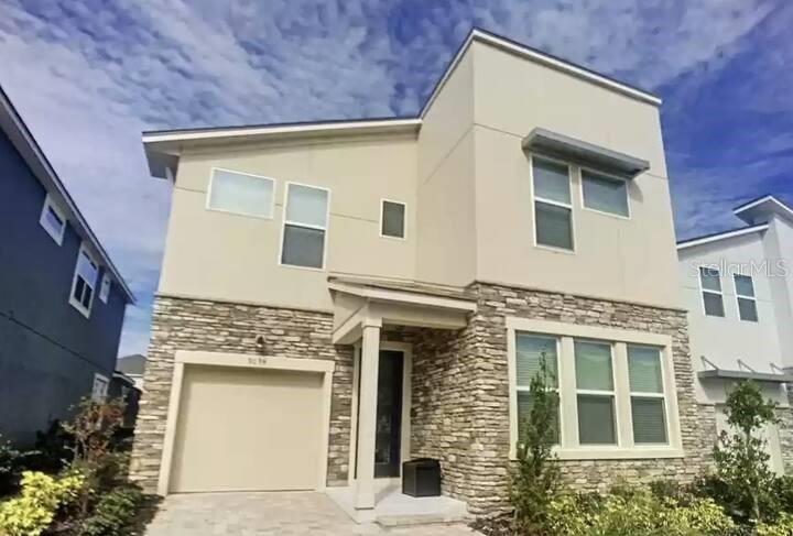 Picture of 9033 Flamingo Key Way, Kissimmee FL 34747