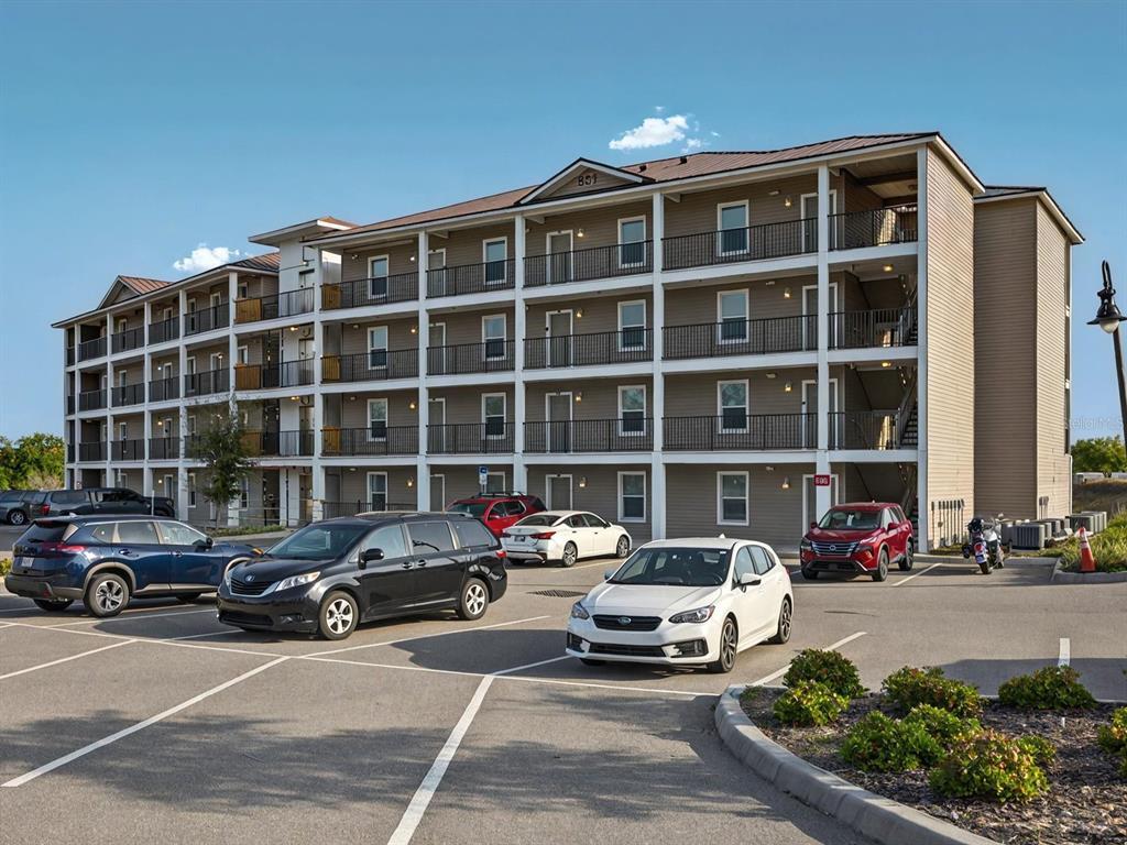 Picture of 831 Retreat Boulevard Unit 103, Davenport, FL 33897