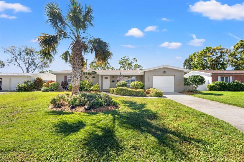 Picture of 6950 12Th Avenue N, St Petersburg FL 33710