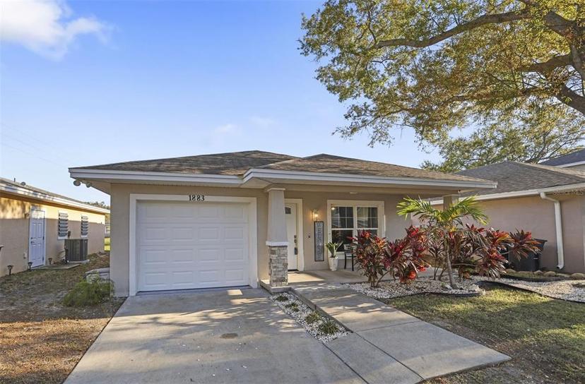 Picture of 1883 Fuller Drive, Clearwater FL 33755