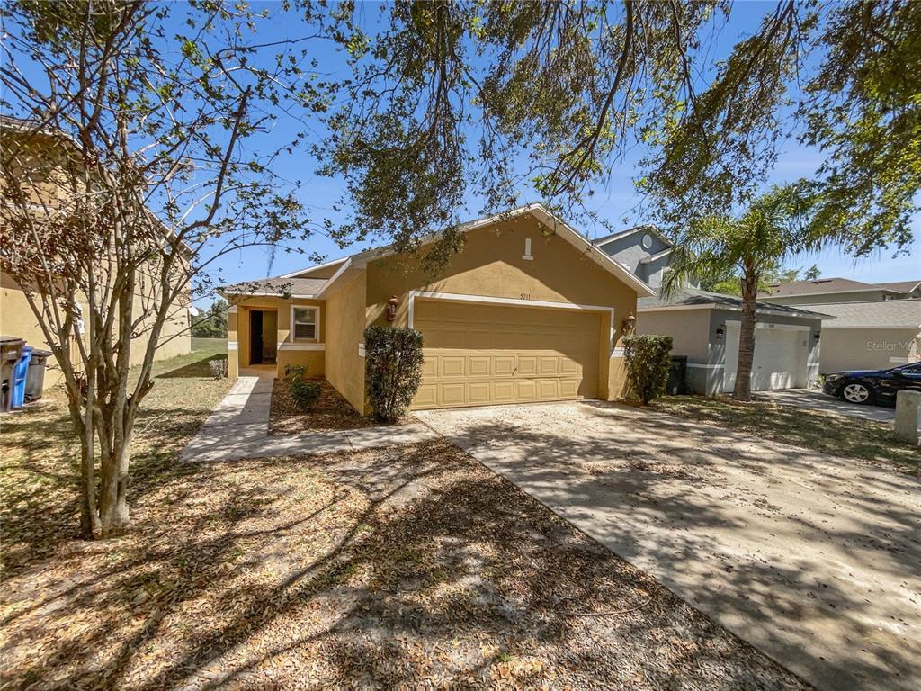 Picture of 5211 Mango Fruit Street, Seffner, FL 33584