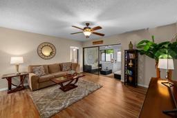 Picture of 10519 Weeping Willow Place, Tampa, FL 33624