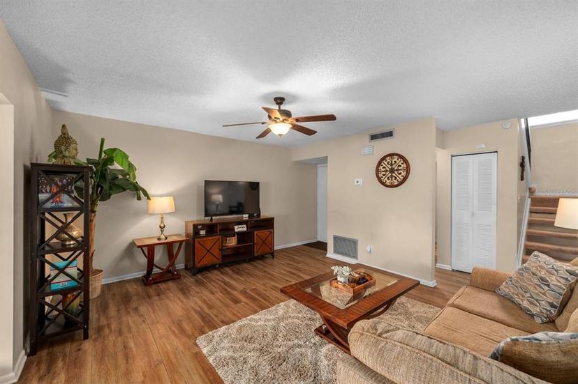 Picture of 10519 Weeping Willow Place, Tampa FL 33624