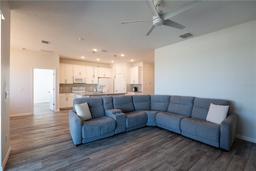 Picture of 13233 Lake Yale View Loop, Grand Island, FL 32735