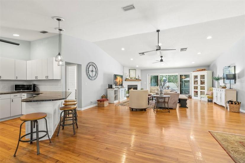 Picture of 8236 36Th Avenue N, St Petersburg FL 33710