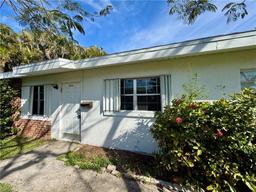 Picture of 815 Courtington Lane Unit 1, Fort Myers, FL 33919