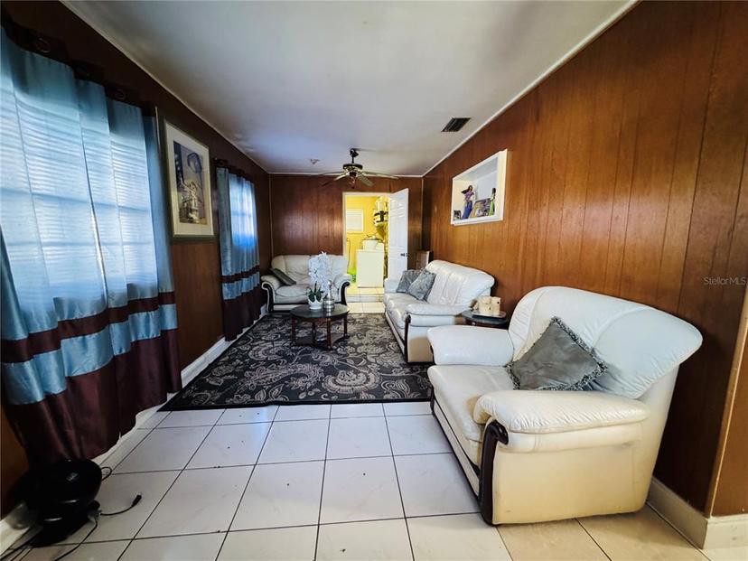 Picture of 205 Elinor Avenue S, Dundee FL 33838