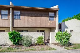 Picture of 1880 N Crystal Lake Drive Unit 35, Lakeland, FL 33801