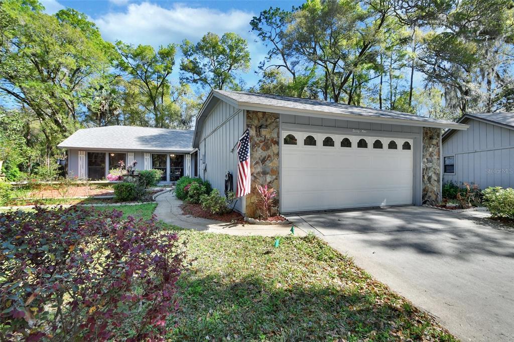 Picture of 29 Ramblewood Trail, Deland, FL 32724