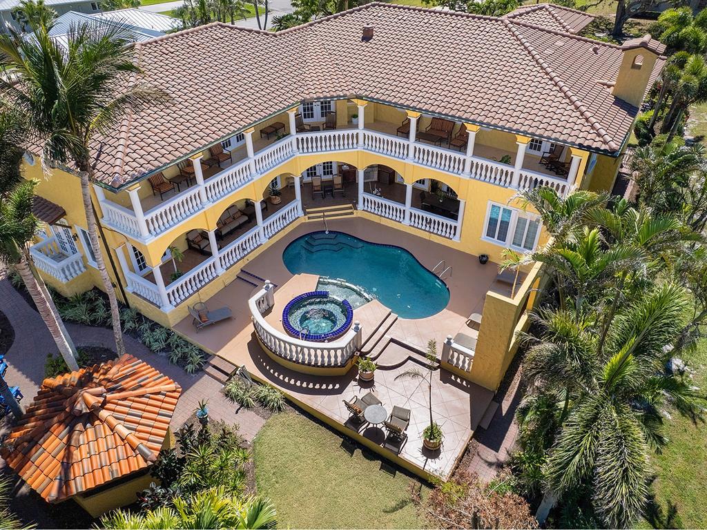 Picture of 416 Baycrest Drive, Venice, FL 34285