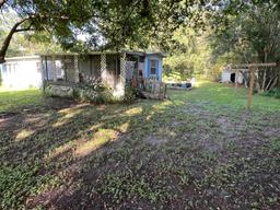 Picture of 4598 Cr 690, Webster, FL 33597