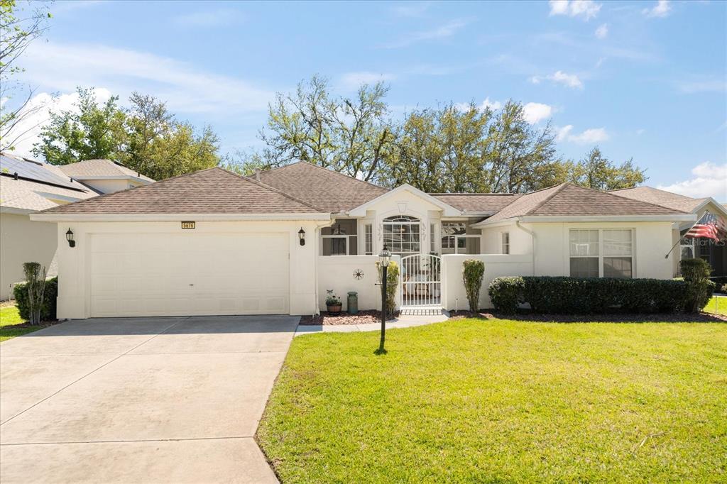 Picture of 5676 Gulf Stream Street, Tavares, FL 32778