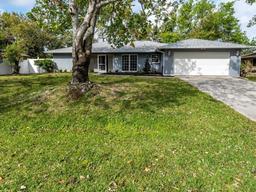 Picture of 4453 Meadow Creek Circle, Sarasota, FL 34233