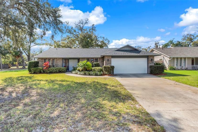 Picture of 282 Lake Griffin Circle, Casselberry FL 32707