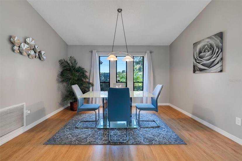 Picture of 282 Lake Griffin Circle, Casselberry FL 32707