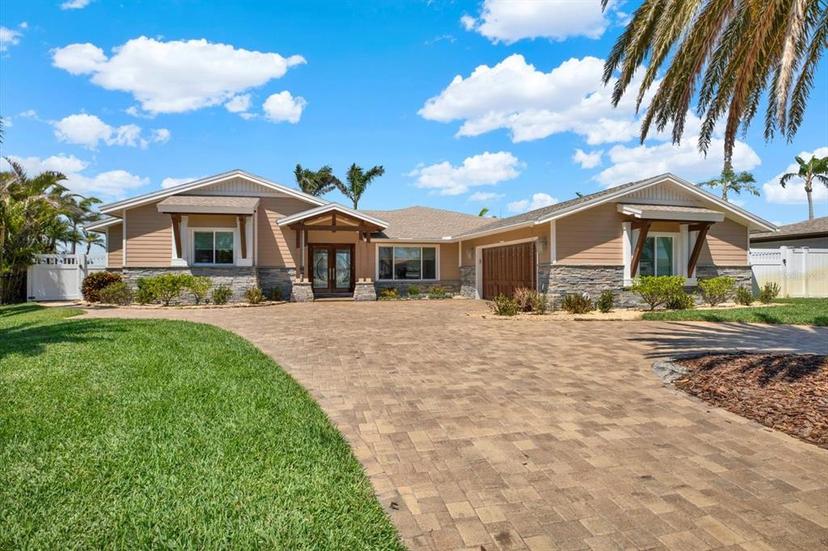 Picture of 11689 Grove Street, Seminole FL 33772