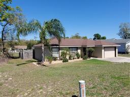 Picture of 8235 SE Highway 42, Summerfield, FL 34491
