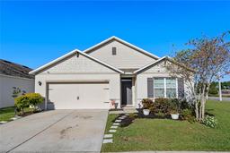Picture of 301 St Georges Circle, Eagle Lake, FL 33839