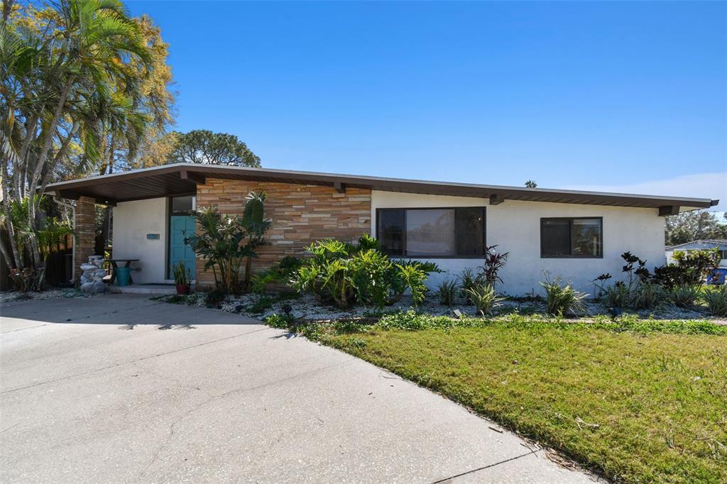 Picture of 1600 Delaware Avenue Ne, St Petersburg, FL 33703