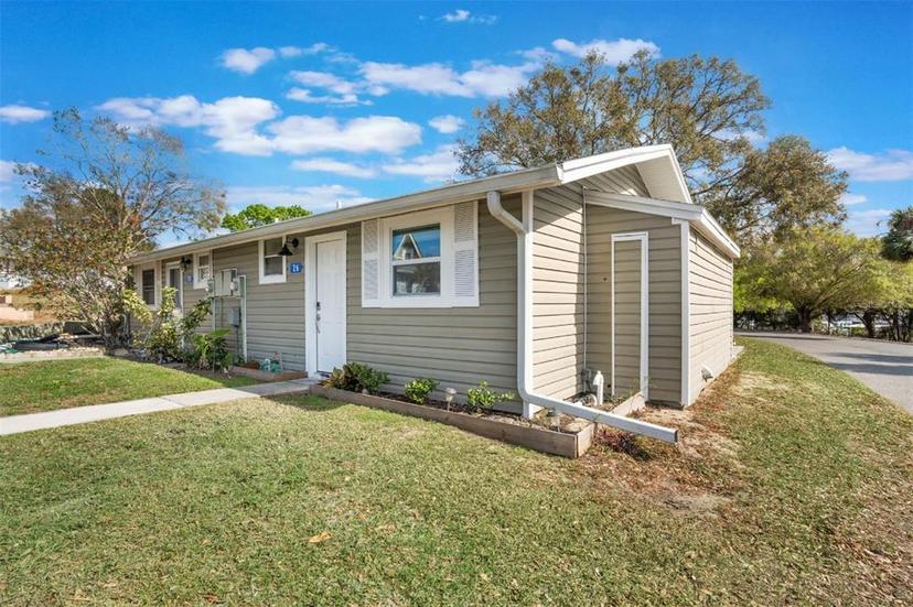 Picture of 10301 Us Highway 27 Unit 26, Clermont FL 34711