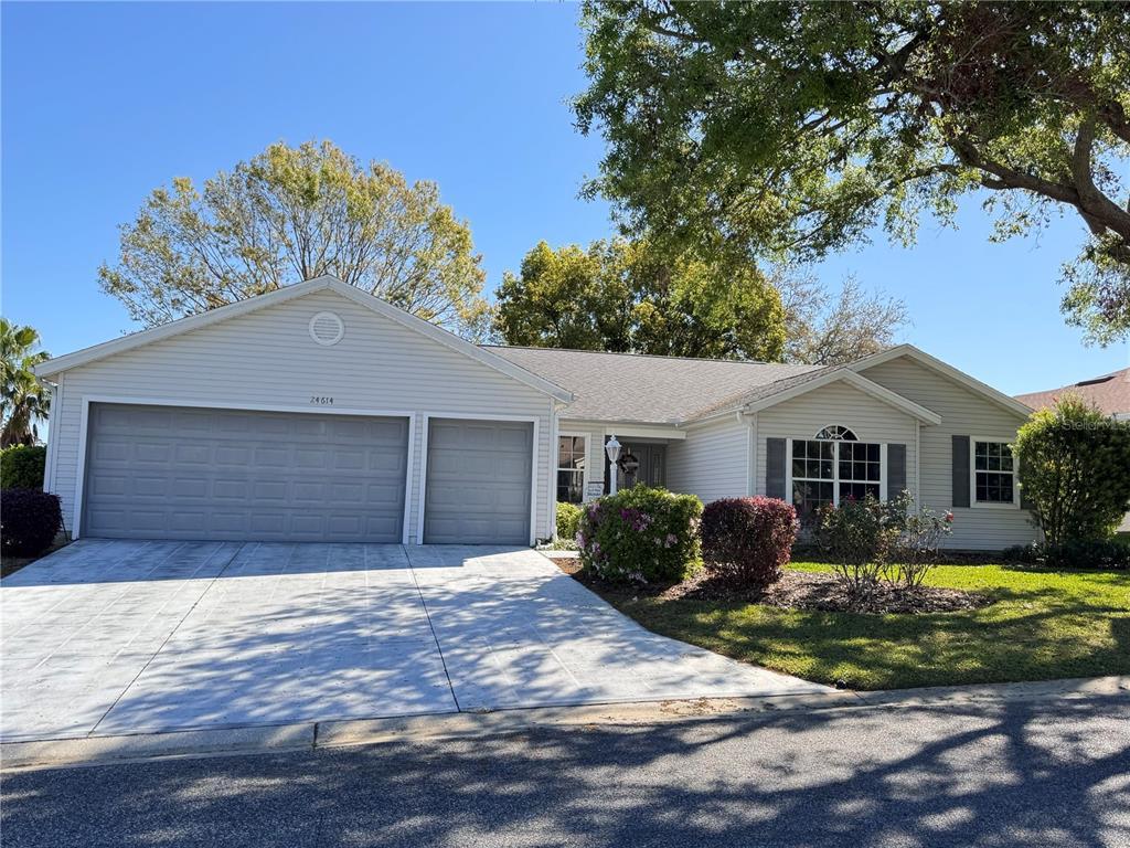 Picture of 24614 Stillridge Court, Leesburg, FL 34748