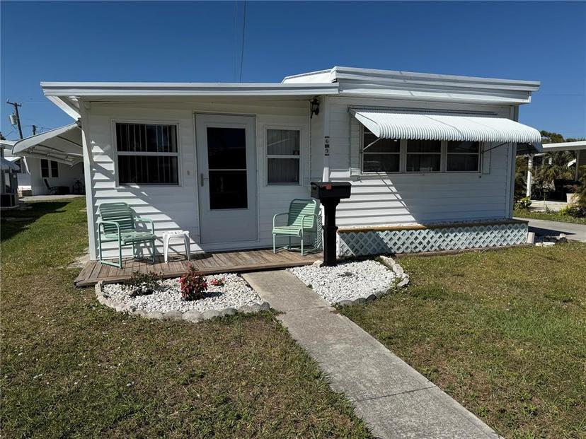 Picture of 1891 Englewood Road Unit 69, Englewood FL 34223