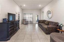 Picture of 135 Krenson Bay Loop, Winter Haven, FL 33881