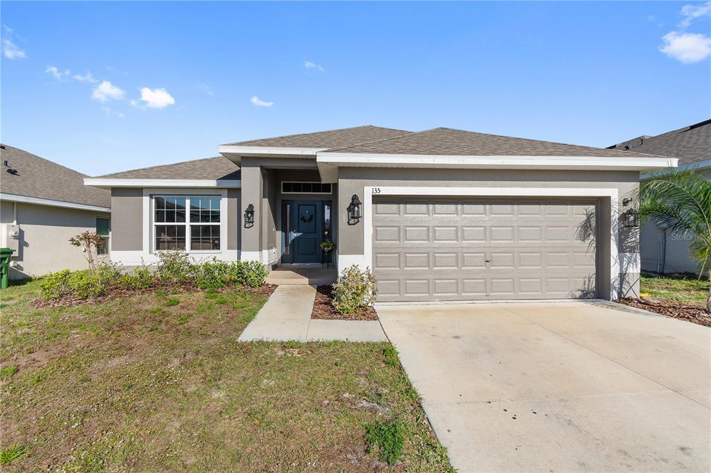 Picture of 135 Krenson Bay Loop, Winter Haven, FL 33881