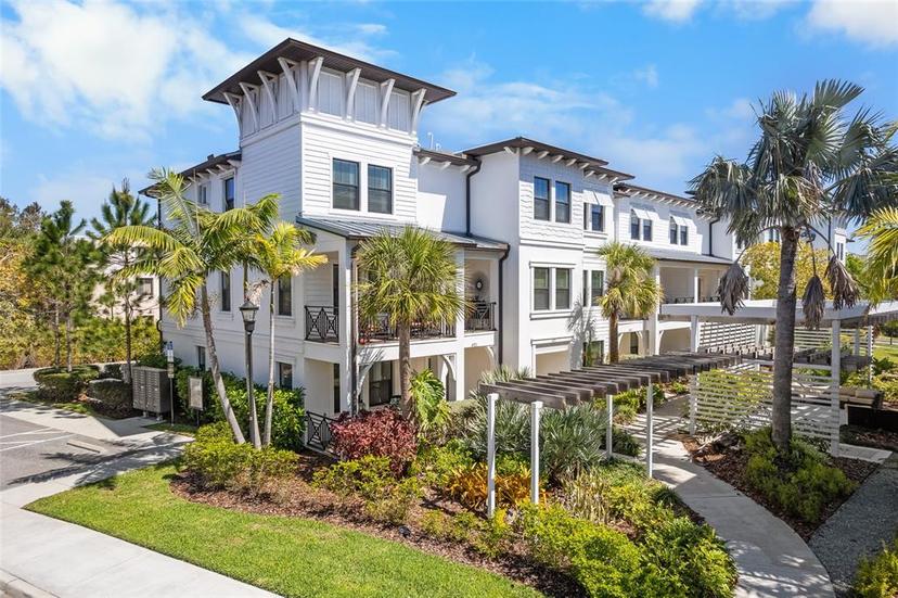 Picture of 4921 W Paul Avenue Unit 8, Tampa FL 33611