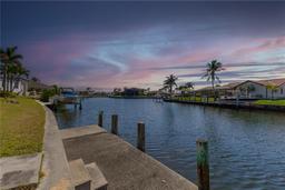 Picture of 1623 Redwing Court, Punta Gorda, FL 33950