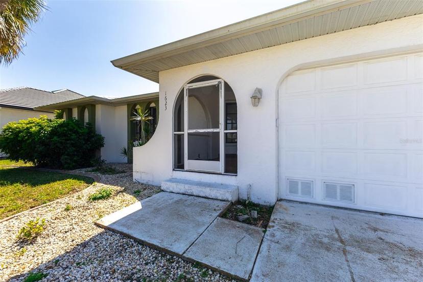 Picture of 1623 Redwing Court, Punta Gorda FL 33950