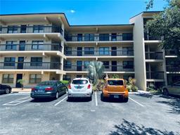 Picture of 515 30Th Avenue W Unit H303, Bradenton, FL 34205