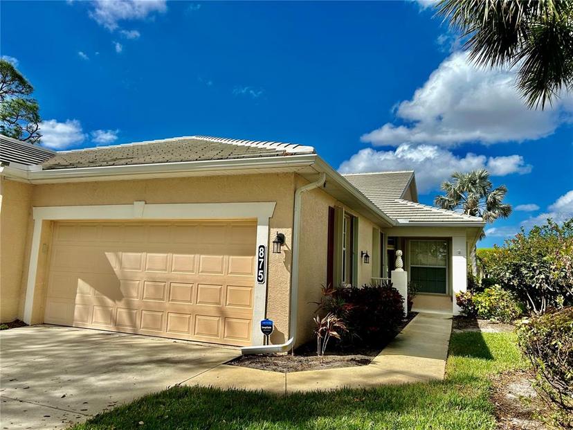 Picture of 875 Chalmers Drive, Venice FL 34293
