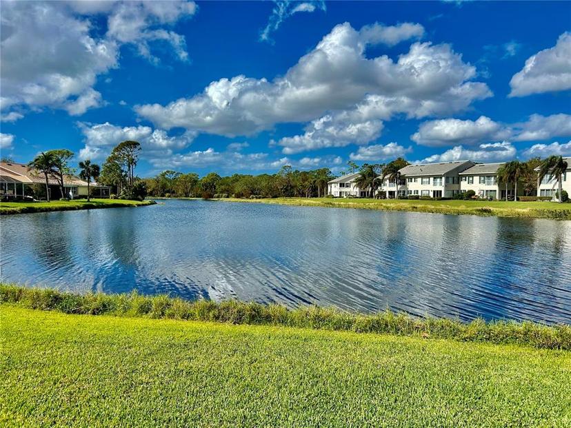 Picture of 875 Chalmers Drive, Venice FL 34293