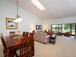 Picture of 3922 Wilshire Circle Unit 177, Sarasota, FL 34238