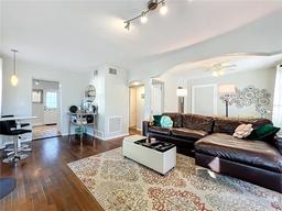 Picture of 2107 University Drive, Orlando, FL 32804