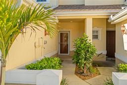Picture of 672 Spring Lake Circle, Tarpon Springs, FL 34688