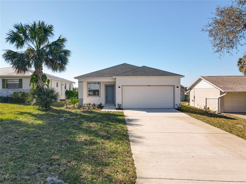 Picture of 13820 Adams Street, Grand Island, FL 32735