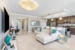 Picture of 16300 County Road 455 Unit 401, Montverde, FL 34756