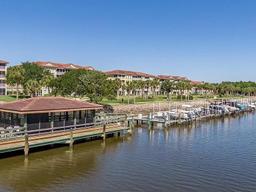 Picture of 800 Canopy Walk Lane Unit 822, Palm Coast, FL 32137