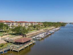 Picture of 800 Canopy Walk Lane Unit 822, Palm Coast, FL 32137