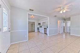 Picture of 10928 N 15Th Street, Tampa, FL 33612