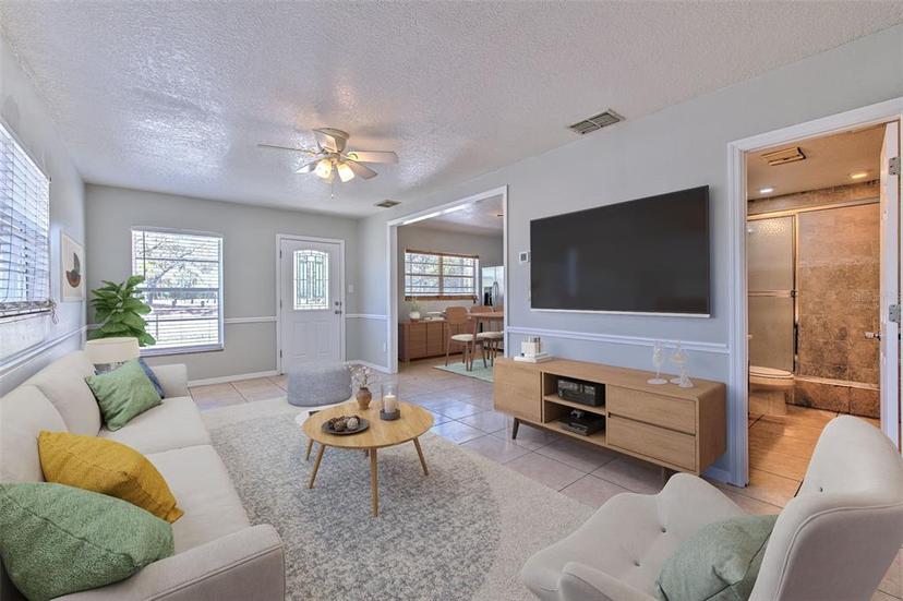 Picture of 10928 N 15Th Street, Tampa FL 33612
