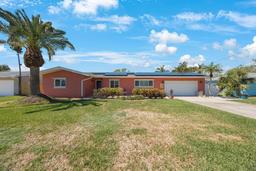 Picture of 1694 Harbor Circle W, Largo, FL 33770