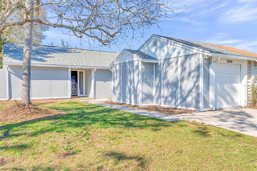 Picture of 3246 Fox Lake Drive, Tampa FL 33618