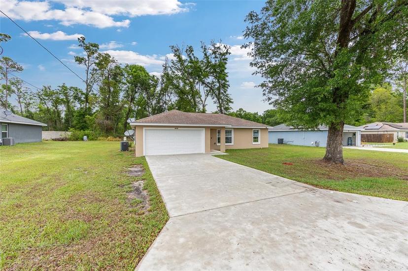 Picture of 6975 SE 124Th Lane, Belleview FL 34420