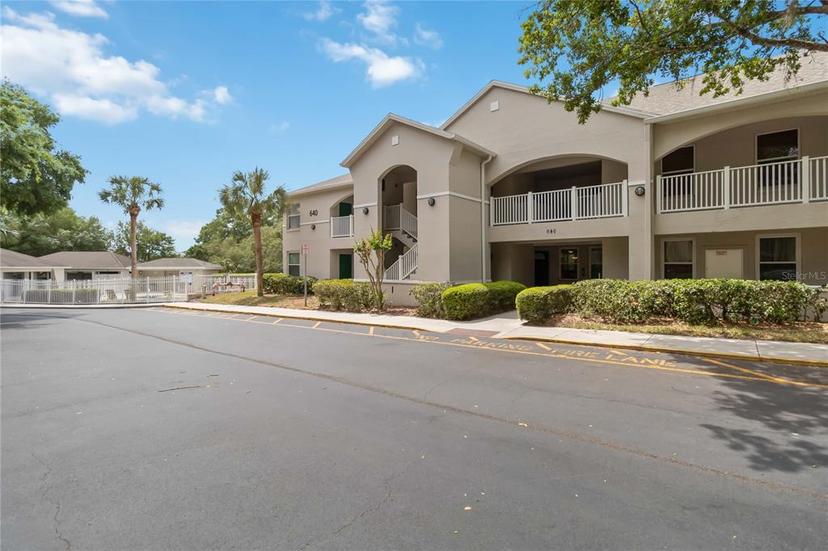 Picture of 640 Cranes Way Unit 164, Altamonte Springs FL 32701