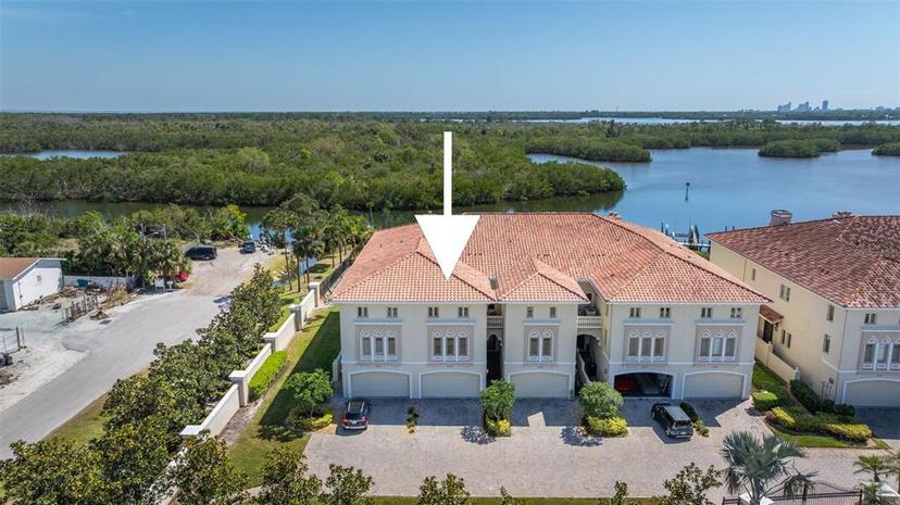 Picture of 1076 Paseo Del Rio Ne, St Petersburg FL 33702